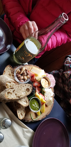 Grocery Store «Southend General Store & Restaurant», reviews and photos, 3024 Mud Bay Rd, Lopez Island, WA 98261, USA