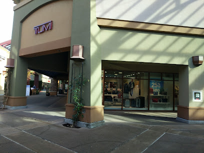 TUMI Outlet Store - Woodburn Premium Outlets