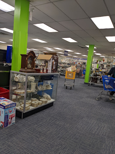 Thrift Store «Goodwill», reviews and photos, 5461 Marlton Pike # 2, Pennsauken Township, NJ 08109, USA