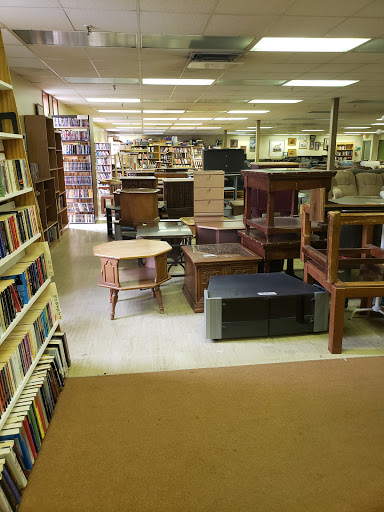 Thrift Store «H2O Help & Hope To Others», reviews and photos, 451 SE Maple St, Dallas, OR 97338, USA