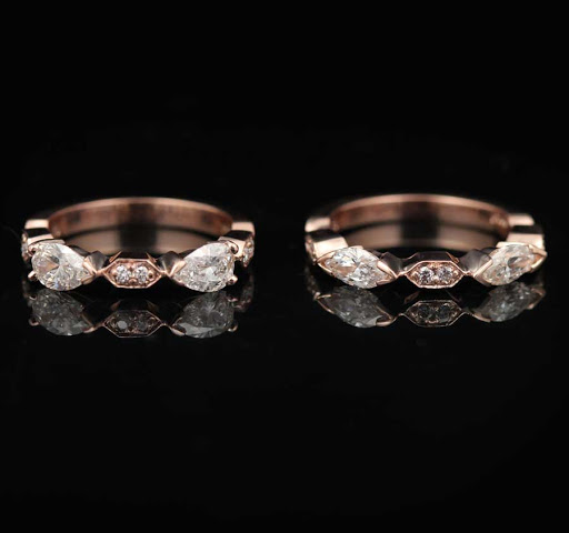 Jewelry Designer «ABRACADABRA Jewelry/Gem Gallery», reviews and photos, 205 E Liberty St, Ann Arbor, MI 48104, USA