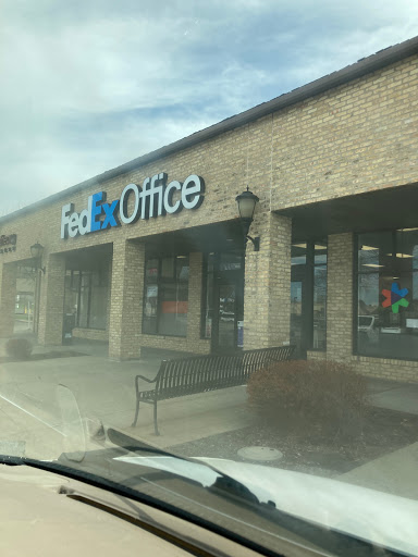 Print Shop «FedEx Office Print & Ship Center», reviews and photos, 7805 Mineral Point Rd, Madison, WI 53717, USA