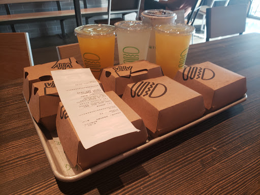 Shopping Mall «Old Town Shopping Center», reviews and photos, 5500 Greenville Ave, Dallas, TX 75206, USA