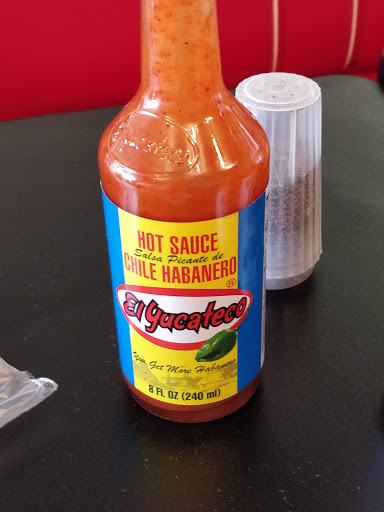 Live Music Bar «Tin Roof», reviews and photos, 303 S Limestone, Lexington, KY 40508, USA