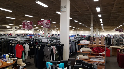 Clothing Store «Burlington Coat Factory», reviews and photos, 1300 N Larkin Ave, Joliet, IL 60435, USA