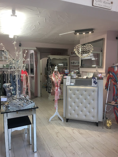 Here Come The Girls - Nails, Hair , Beauty and Ladies’ Fashion Boutique