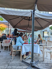 Atmosphère du Restaurant français Auberge de la Route d'Or à Candes-Saint-Martin - n°3