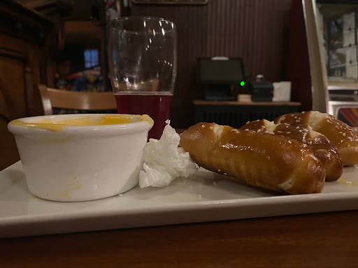 Brewpub «McMenamins Spar Café», reviews and photos, 114 4th Ave E, Olympia, WA 98501, USA