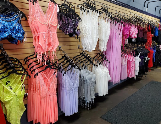 Gift Shop «Fantasy Gifts», reviews and photos, 375 E 7th St, St Paul, MN 55101, USA