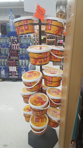 Liquor Store «Yankee Spirits», reviews and photos, 376 Main St, Sturbridge, MA 01566, USA