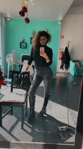 Micaela Brum Cabeleireiros - Cabeleireiro