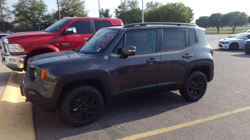 Car Dealer «Midway Chrysler Dodge Jeep Ram», reviews and photos, 219 2nd Ave E, Kearney, NE 68847, USA