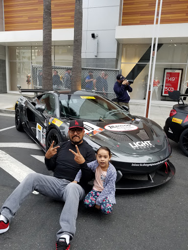 Sportswear Store «Columbia Sportswear Outlet at The Pike Outlets», reviews and photos, 35 Bay St, Long Beach, CA 90802, USA