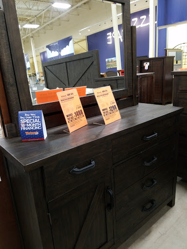 Furniture Store «Weekends Only Furniture & Mattress», reviews and photos, 14205 Manchester Rd, Manchester, MO 63011, USA