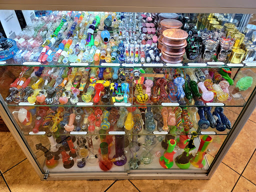 Liquor Store «535 Liquor», reviews and photos, 3260 Vineland Rd, Kissimmee, FL 34746, USA