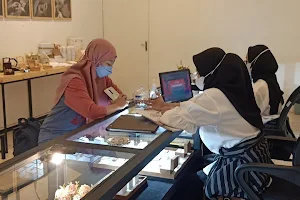 Winata Jewelry Malang image