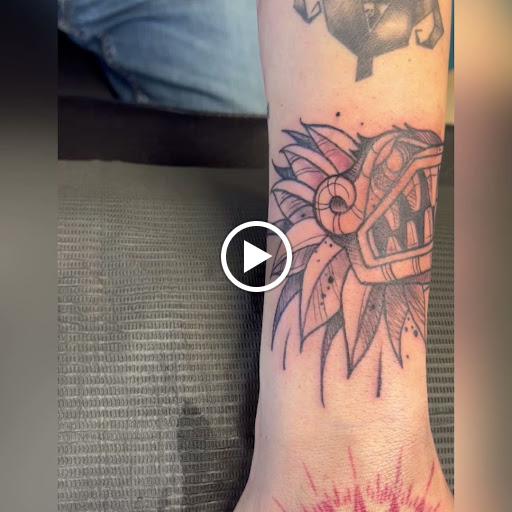 Explore deer head tattoo ideas, creative tattoo ideas in Houston, available at 333 Tattoo Studio HTX