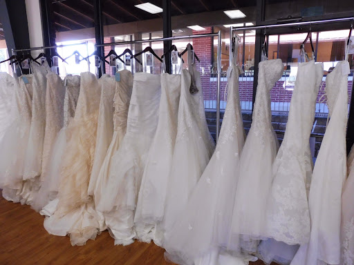 Bridal Shop «Amour Bridal», reviews and photos, 601 E Whitestone Blvd #408, Cedar Park, TX 78613, USA
