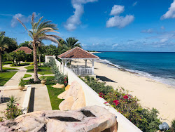 Foto von Plum Bay beach annehmlichkeitenbereich