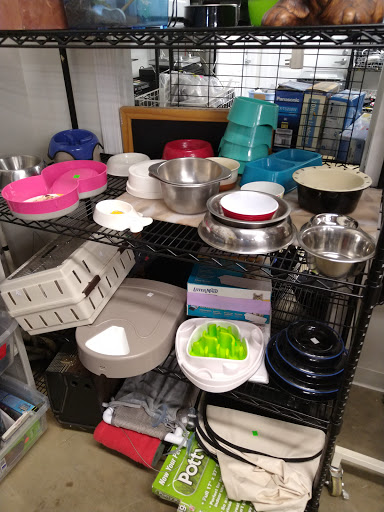 Shopping Mall «Seminole Square Shopping Center», reviews and photos, 200 Zan Rd, Charlottesville, VA 22901, USA