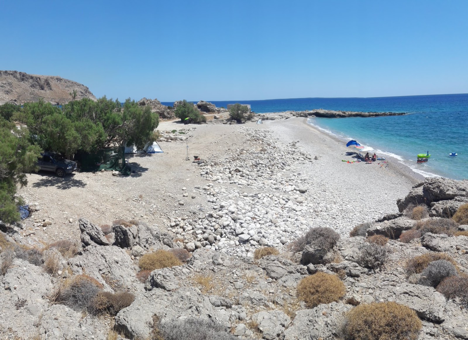 Foto von Livari beach mit kleine bucht