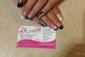 L & K Nails image