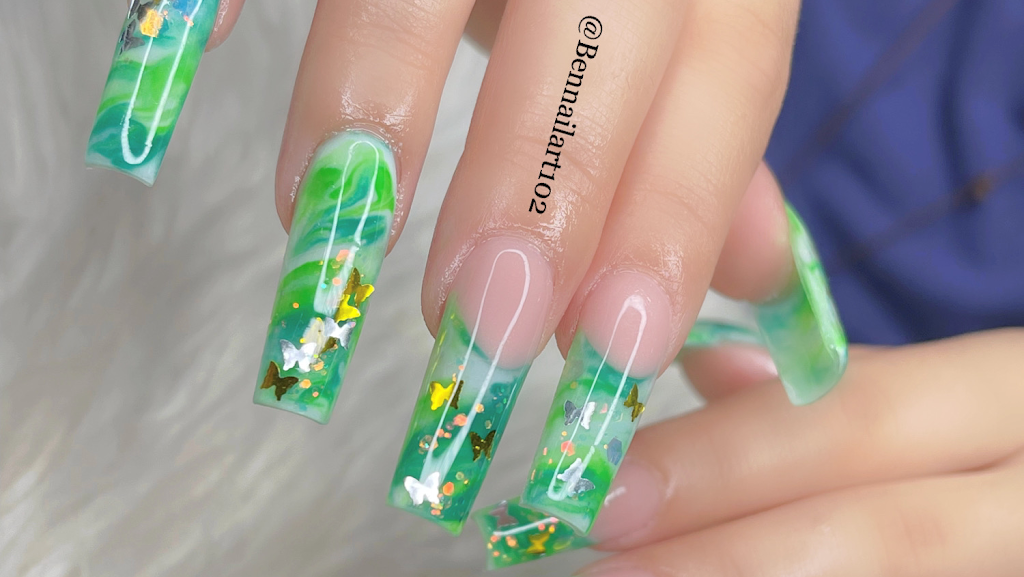 Violets Nails Spa & Salon 32304