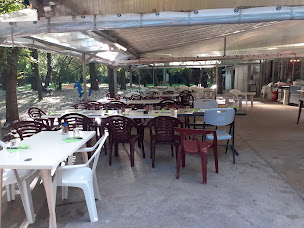 Photo n°102 de La Guinguette Saint-Denis à Saint-Denis ()