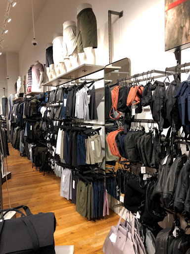 Sportswear Store «lululemon», reviews and photos, 1304 Burlingame Ave, Burlingame, CA 94010, USA