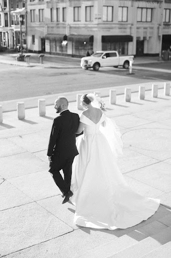 Bridal Shop «Taylored For You», reviews and photos, 516 E Main St, Mechanicsburg, PA 17055, USA