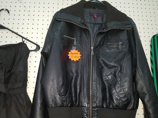 Flea Market «Revelation Marketplace», reviews and photos, 27455 S Dixie Hwy, Homestead, FL 33032, USA