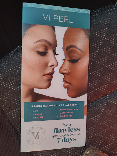 Explore lung tattoo ideas, creative tattoo ideas in Houston, available at Inkfree, MD Laser Clinic