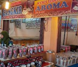 Panorama Traditional Market photo