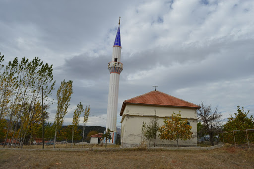 Boğalar Mah Bozarmut Camii