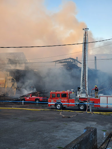 Auto Parts Store «NAPA Auto Parts - Genuine Parts Company», reviews and photos, 730 SE 9th Ave, Portland, OR 97214, USA
