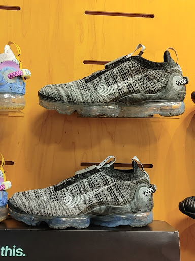 Shopping Mall «Tulsa Promenade», reviews and photos, 4107 S Yale Ave, Tulsa, OK 74135, USA