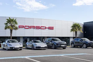 Centre Porsche Lorient image