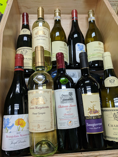 Liquor Store «Times Square Liquors», reviews and photos, 891 Broadway, Bayonne, NJ 07002, USA