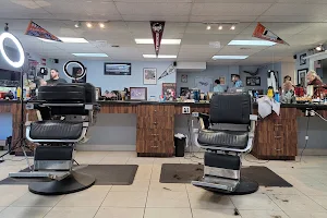 43rd Ave Barbers image