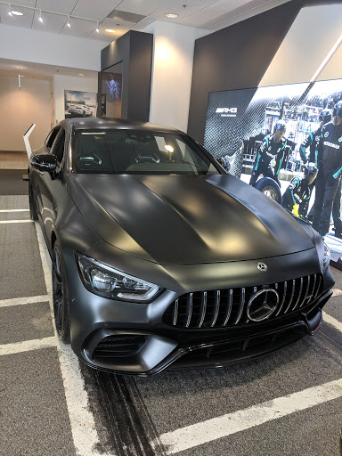Mercedes Benz Dealer «Mercedes-Benz of Westmont», reviews and photos, 200 E Ogden Ave, Westmont, IL 60559, USA
