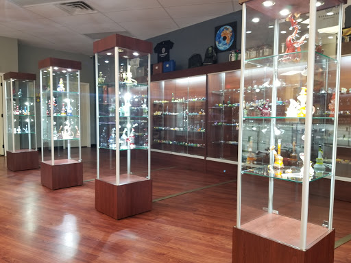 Tobacco Shop «Glass House Gallery and Smoke Shop», reviews and photos, 6411 Bandera Rd #2, San Antonio, TX 78238, USA
