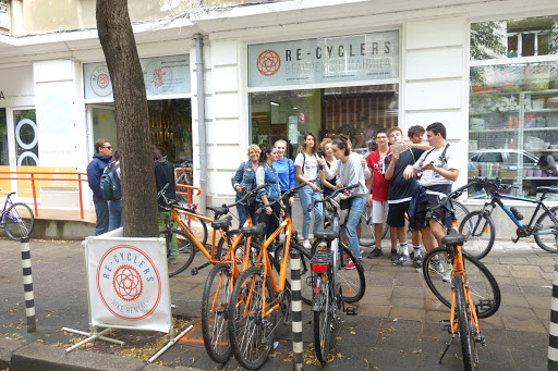 Re-cyclers bike rental and tours