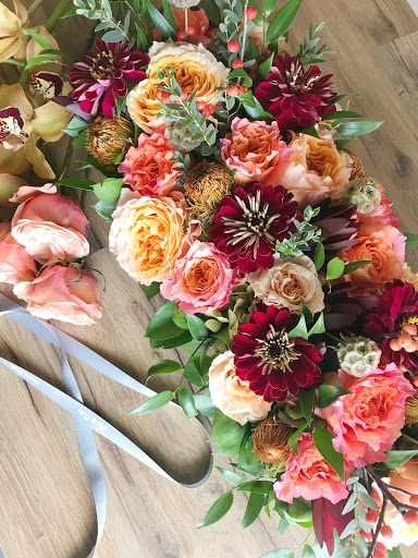 Florist «King florist of Austin», reviews and photos, 1806 W Koenig Ln, Austin, TX 78756, USA