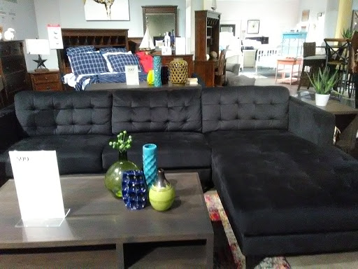 Furniture Store «City Furniture Boca Raton», reviews and photos, 3350 Airport Rd, Boca Raton, FL 33431, USA
