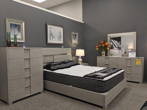 Furniture Store «Raymour & Flanigan Furniture and Mattress Store», reviews and photos, 1360 S Washington St, North Attleborough, MA 02760, USA