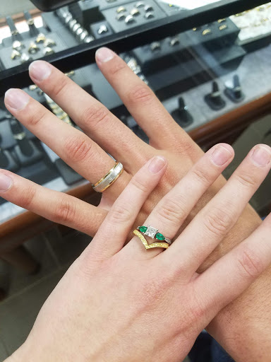 Jeweler «Saxon Jewelers and Gemologists», reviews and photos, 47 Alpha Dr, Highland Heights, OH 44143, USA