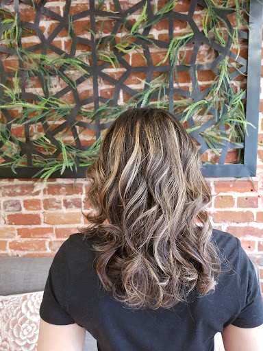 Beauty Salon «Ambiance Salon», reviews and photos, 118 E Tarpon Ave # 1, Tarpon Springs, FL 34689, USA