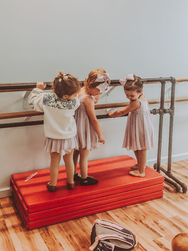 Dance School «Silver Lining Dance Academy», reviews and photos, 3723A Forestbrook Rd, Myrtle Beach, SC 29588, USA