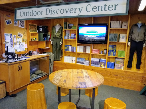 Clothing Store «L.L. Bean», reviews and photos, 1000 Ross Park Mall Dr, Pittsburgh, PA 15237, USA