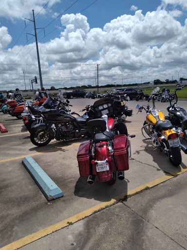 Harley-Davidson Dealer «Mad Boar Harley-Davidson», reviews and photos